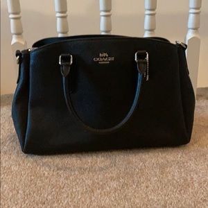 🍁 NWOT Authentic Coach Leather Shoulder Bag